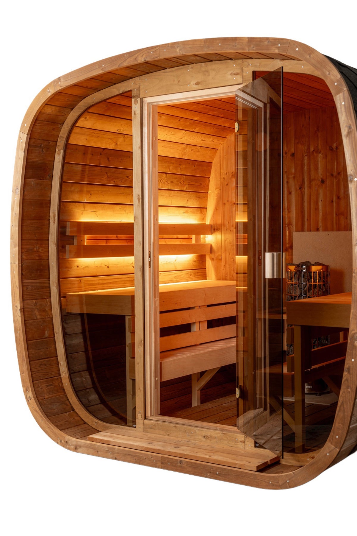 Orivon Auris Two outdoor red cedar sauna for 3–4 people view 2